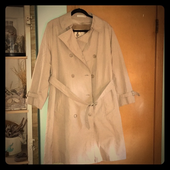 misty harbor Jackets & Blazers - Knee length trench coat